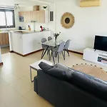 Serena Luxe Retreat In Apartment Puerto Calero
