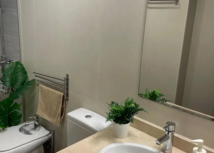 Serena Luxe Retreat In דירה